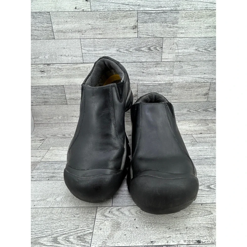Keen Brixen Low Men 9.5 Black Leather Waterproof Insulated Slip On Shoes 1002268